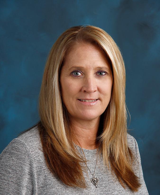 staff Kelly Leonard_008